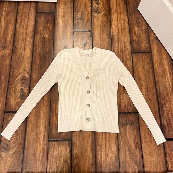 Loft cream button up blouse - Picture 2 of 6